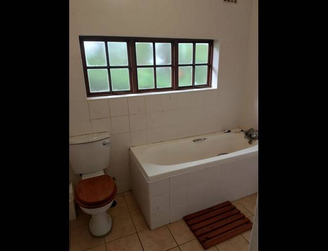 OFFICE FOR SALE IN TOWN HILL